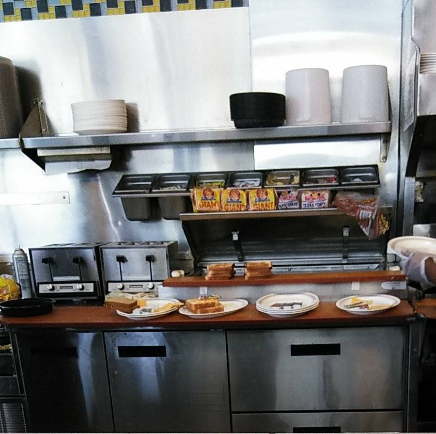 Waffle House | meal takeaway | 2615 Zelda Rd, Montgomery, AL 36107, USA | 3342656138 OR +1 334-265-6138