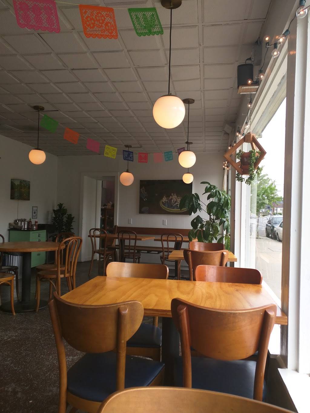 Dough Mama | restaurant | 3335 N High St, Columbus, OH 43202, USA | 6142683662 OR +1 614-268-3662