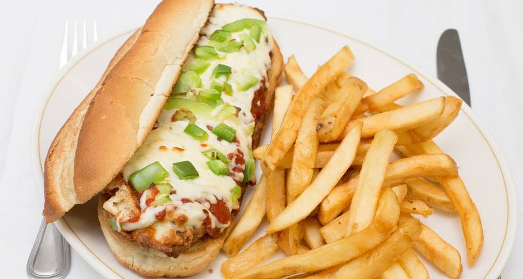 Laterna Dining Room | restaurant | 6301 Yonge St, North York, ON M2M 3X7, Canada | 4162212501 OR +1 416-221-2501