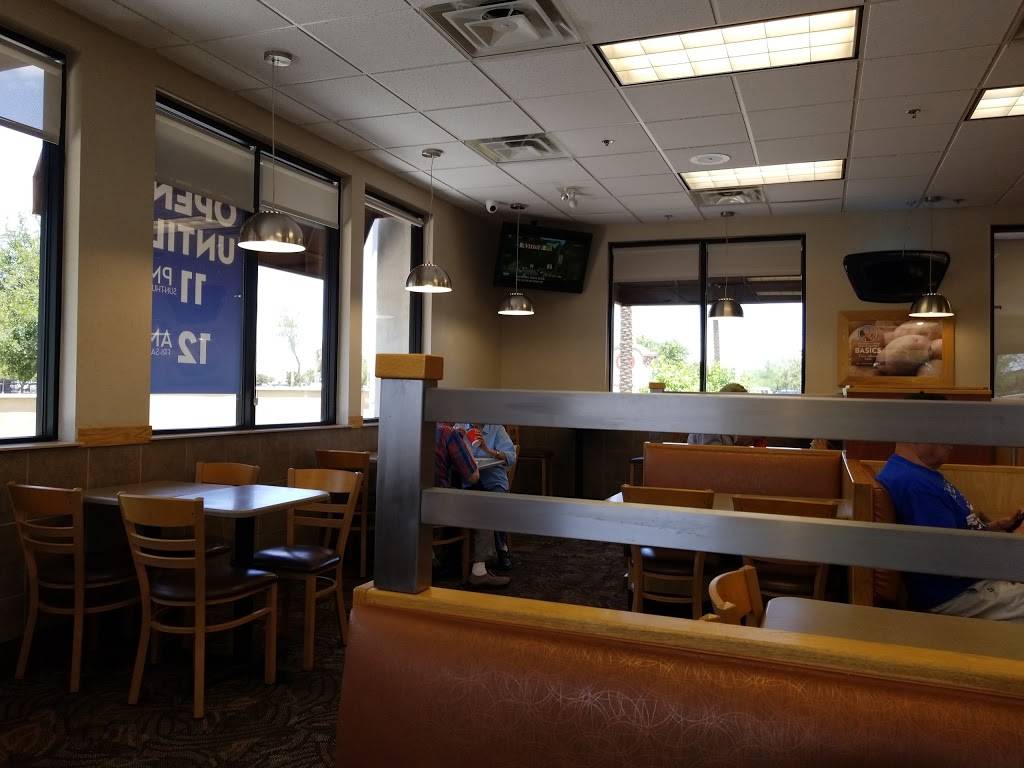 Wendys | restaurant | 3893 S Arizona Ave, Chandler, AZ 85248, USA | 4808958465 OR +1 480-895-8465