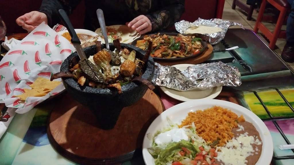 Cancun Mexican Restaurant & Cantina | restaurant | 1204 N Leroy St, Fenton, MI 48430, USA | 8103548577 OR +1 810-354-8577