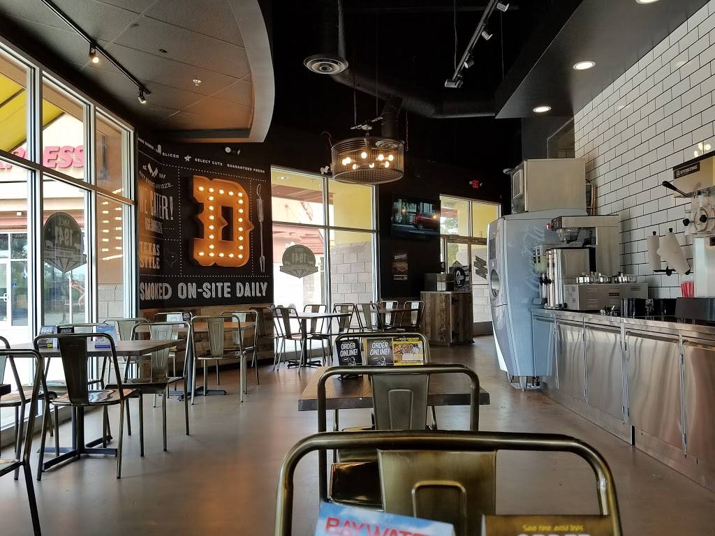 Dickeys Barbecue Pit | restaurant | 5801 University Ave, San Diego, CA 92115, USA | 6195429704 OR +1 619-542-9704