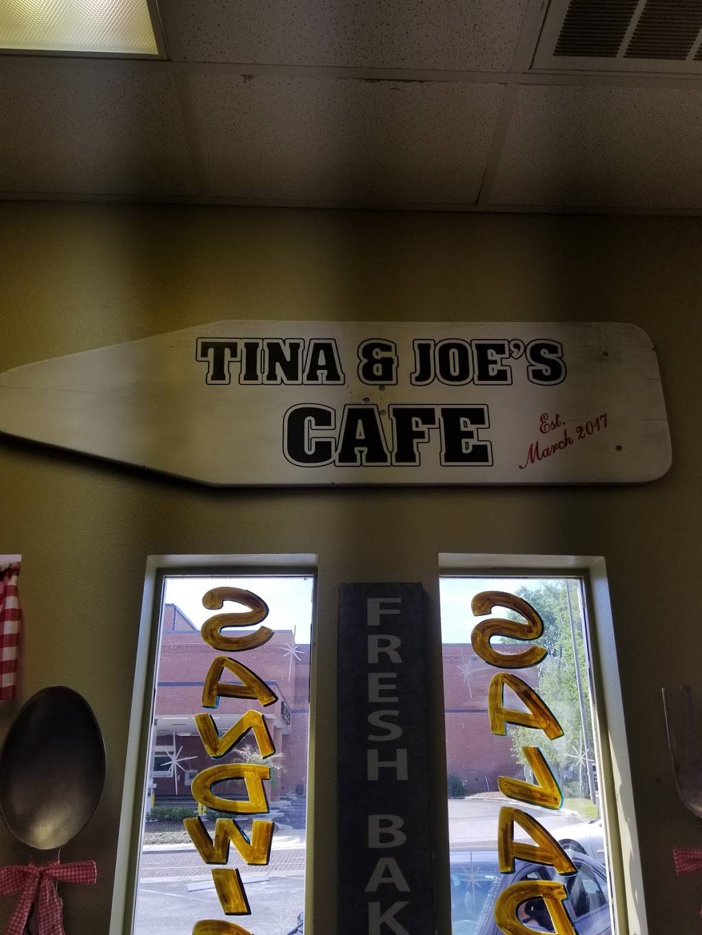 Tina & Joe’s Cafe | restaurant | 14232 7th St, Dade City, FL 33523, USA | 3525213051 OR +1 352-521-3051