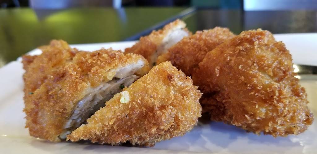 Ma Now Thai Cuisine | restaurant | 2225 NE Allie Ave #915, Hillsboro, OR 97124, USA | 5036455959 OR +1 503-645-5959