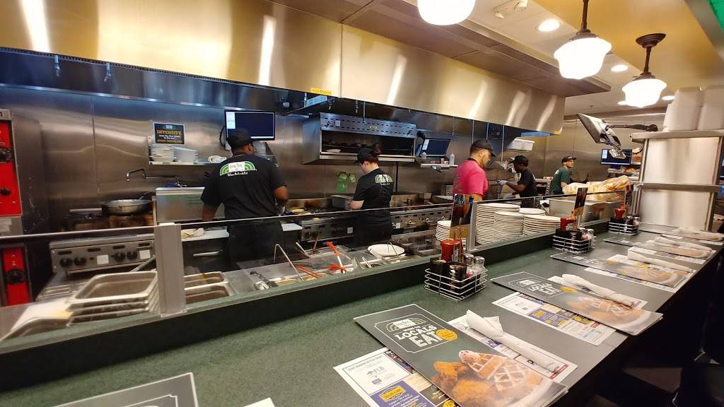 Metro Diner | cafe | 1702 W International Speedway Blvd Space 640, Daytona Beach, FL 32114, USA | 3862561831 OR +1 386-256-1831