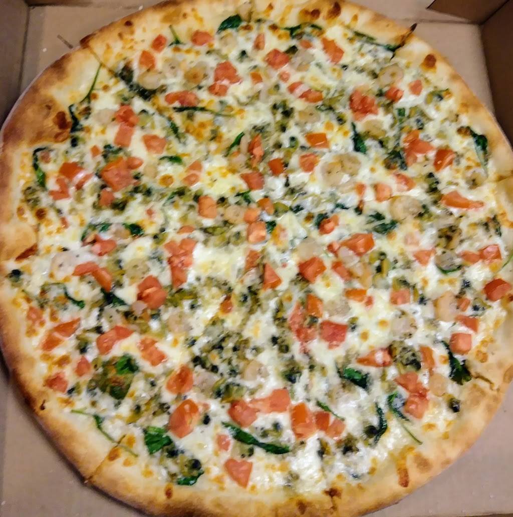 T Js Family Pizza | meal delivery | 209 S Burnt Mill Rd, Voorhees Township, NJ 08043, USA | 8563540444 OR +1 856-354-0444