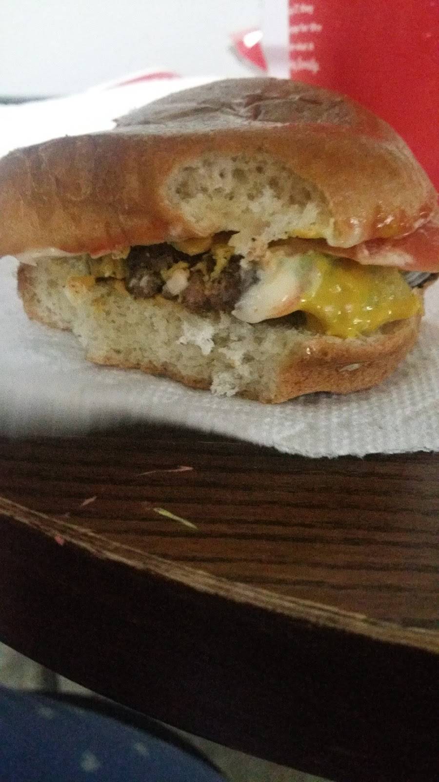 Wendys | restaurant | 1335 Molalla Ave, Oregon City, OR 97045, USA | 5036579165 OR +1 503-657-9165