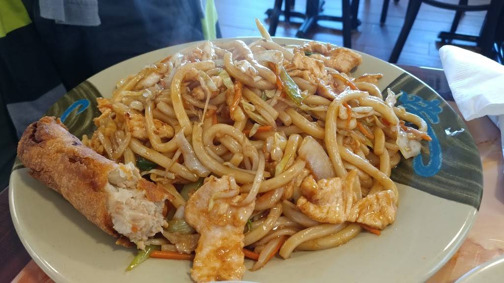 Moon Wok | restaurant | 645 Harwood Rd, Bedford, TX 76021, USA | 8172812787 OR +1 817-281-2787