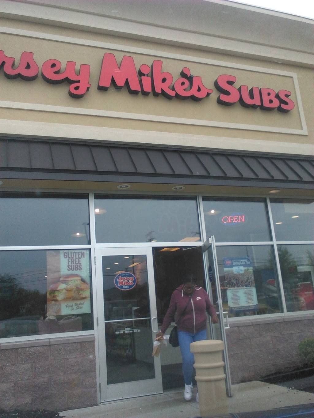 Jersey Mikes Subs | meal takeaway | 3528 Route 9 South, Freehold, NJ 07728, USA | 7324312400 OR +1 732-431-2400