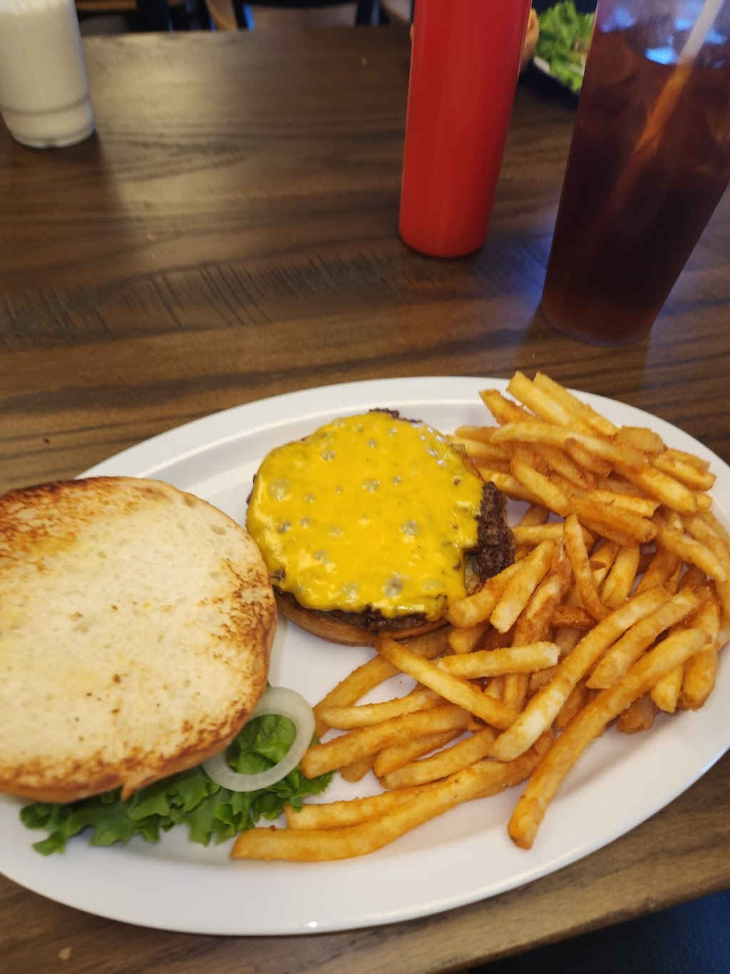 The Ranch Grill | restaurant | 85 Goddard Ave, Ignacio, CO 81137, USA | 9704426600 OR +1 970-442-6600