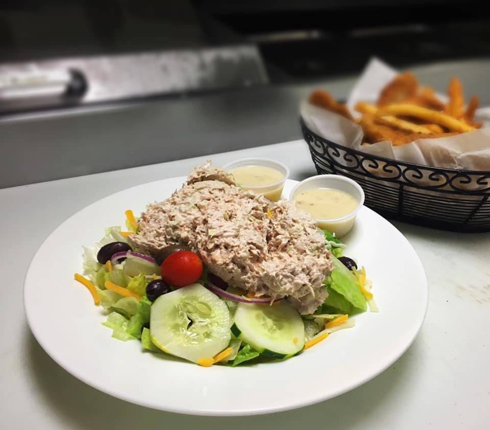 Firepit Rotisserie & Grill | restaurant | 1154 W Elm Ave, Hanover, PA 17331, USA | 7177978187 OR +1 717-797-8187