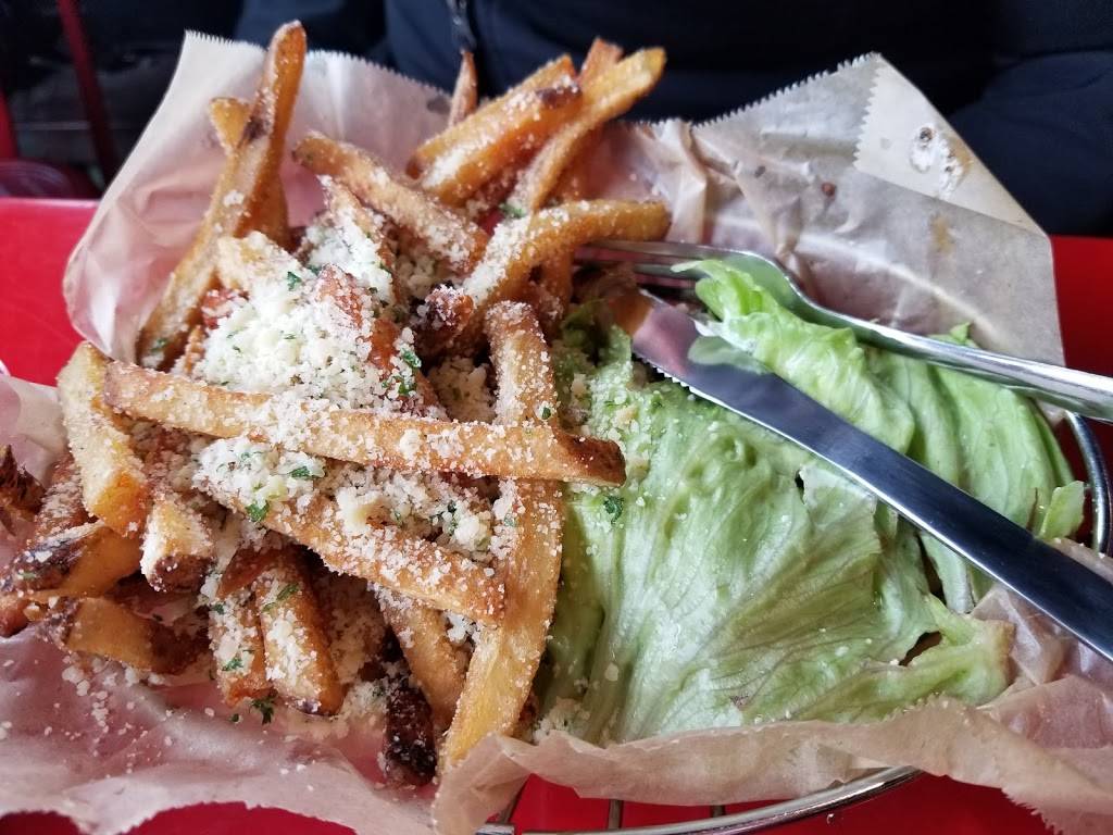 Farm Burger Asheville | restaurant | 10 Patton Ave, Asheville, NC 28801, USA | 8283488540 OR +1 828-348-8540