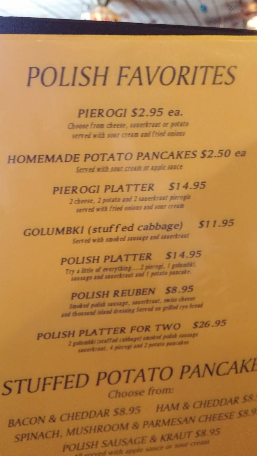 Matkas And Papas | restaurant | 5044 Broadway, Depew, NY 14043, USA | 7166846556 OR +1 716-684-6556