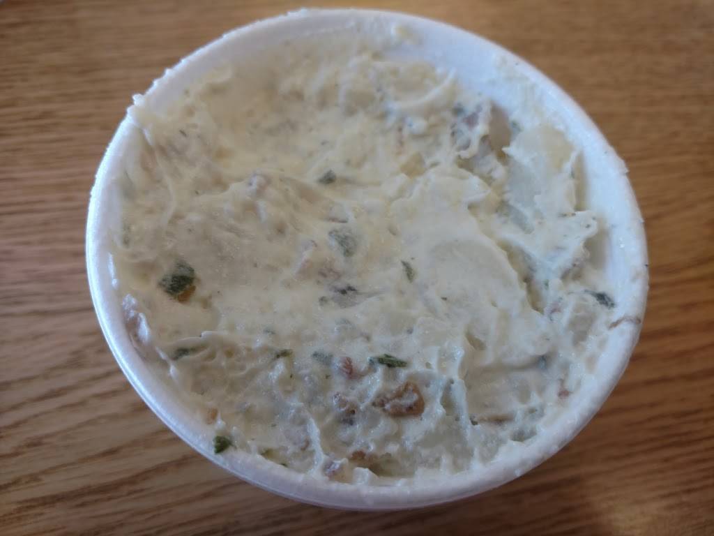 Nixons Deli | meal takeaway | 5716 Kingston Pike, Knoxville, TN 37919, USA | 8655586354 OR +1 865-558-6354