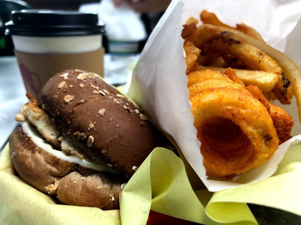 Tinkers Burgers | restaurant | 2275 Ortega Hill Rd C, Summerland, CA 93067, USA | 8059691970 OR +1 805-969-1970