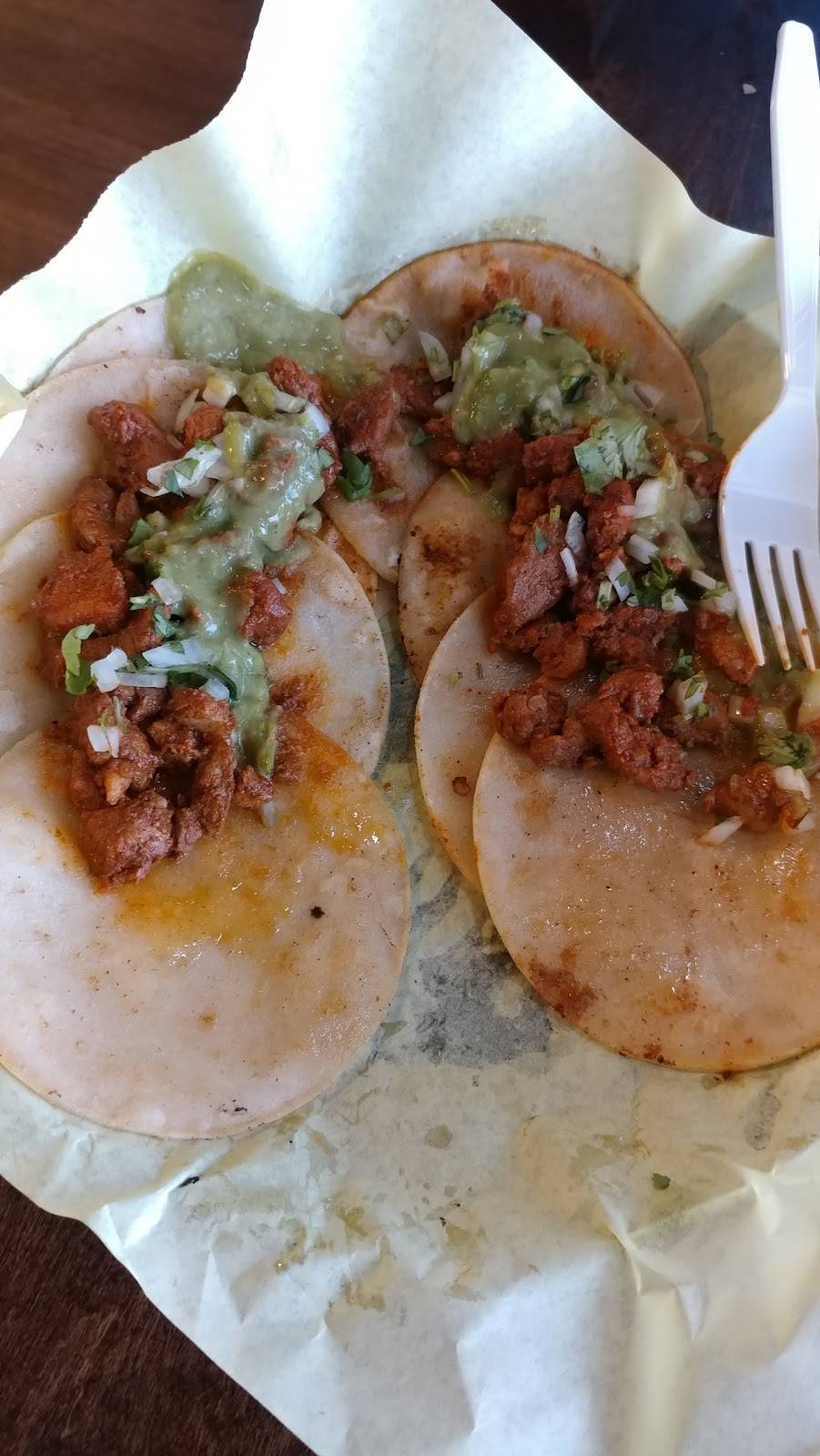 House of Rock | restaurant | 931 N Resler Dr, El Paso, TX 79912, USA | 9157604111 OR +1 915-760-4111