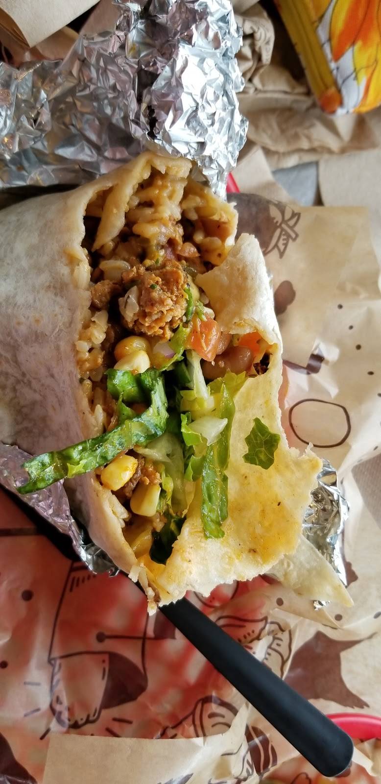 Chipotle Mexican Grill | restaurant | 9687 NE Cascades Pkwy, Portland, OR 97220, USA | 5032873117 OR +1 503-287-3117