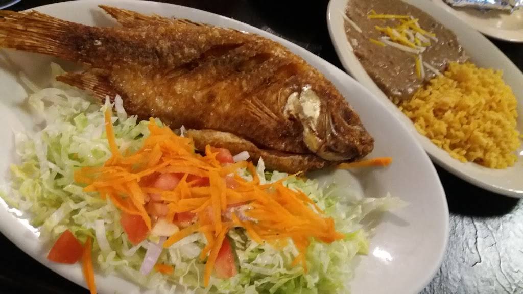 Garibaldis Sports Bar & Grill | restaurant | 1235 E Hillsborough Ave, Tampa, FL 33604, USA | 8132325048 OR +1 813-232-5048