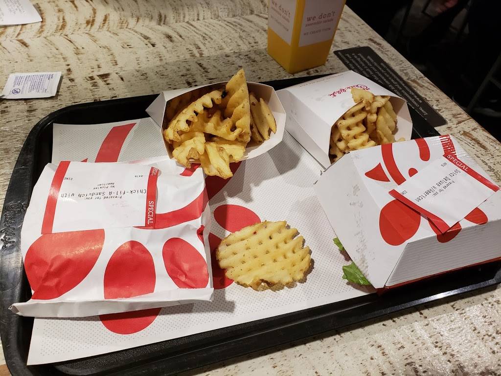 Chick-fil-A | restaurant | 1401 Broadway Mall, Hicksville, NY 11801, USA | 5164336305 OR +1 516-433-6305