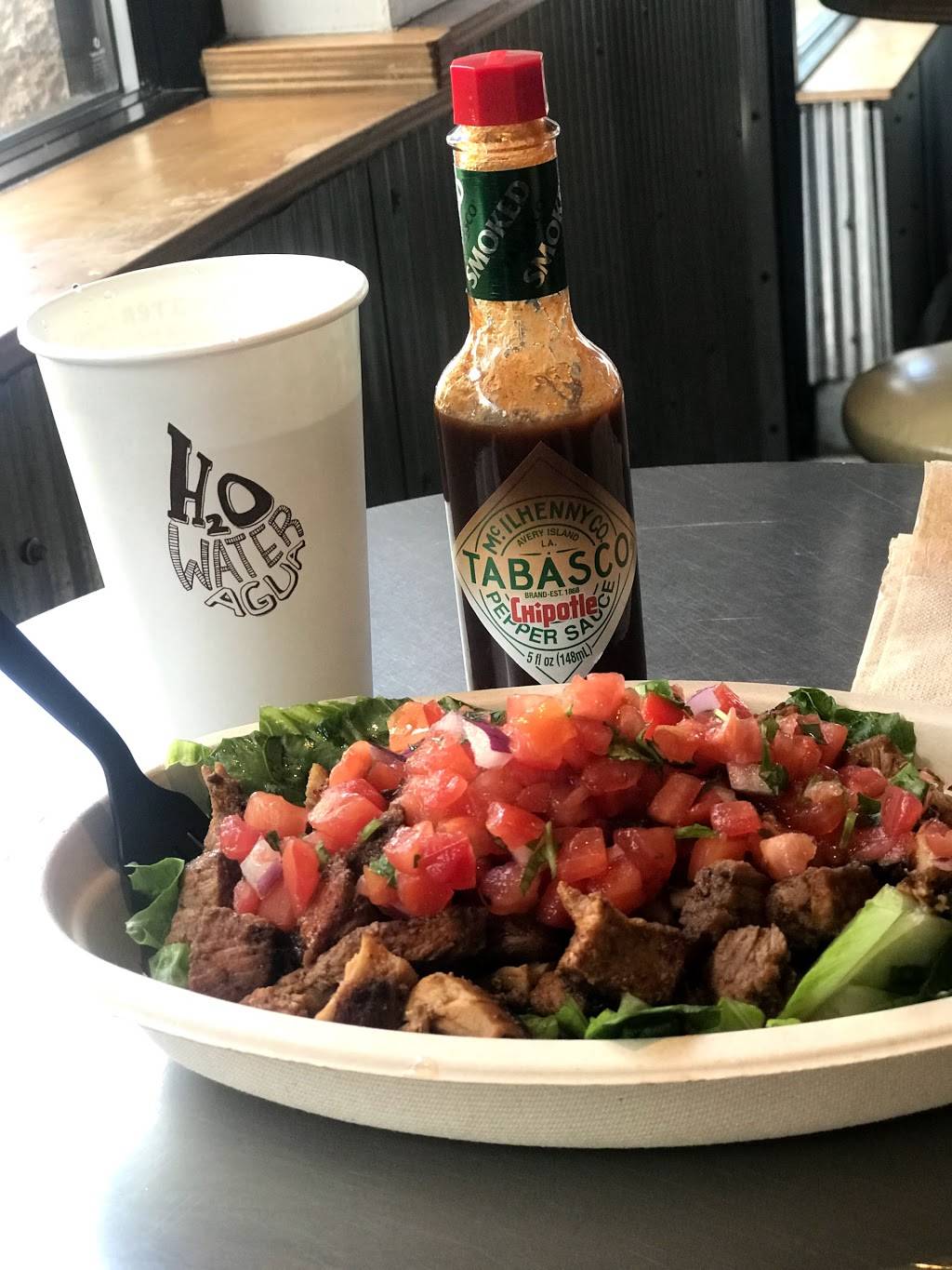 Chipotle Mexican Grill | restaurant | 3317 Daniels Rd Ste 102, Winter Garden, FL 34787, USA | 4076544415 OR +1 407-654-4415