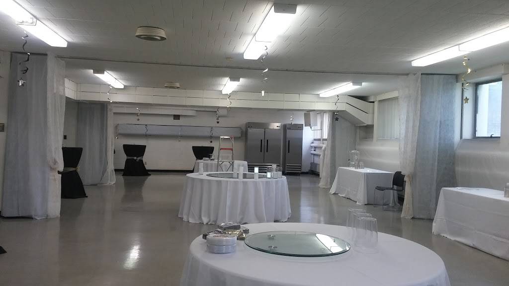 McDonalds | cafe | 13676 Grand River Ave, Detroit, MI 48227, USA | 3137396784 OR +1 313-739-6784