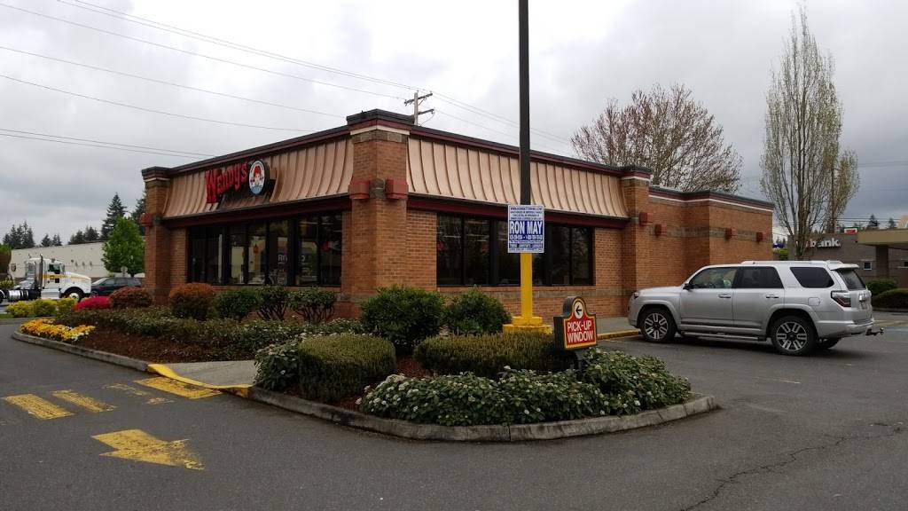 Wendys | restaurant | 3404 172nd St NE, Arlington, WA 98223, USA | 3606532437 OR +1 360-653-2437