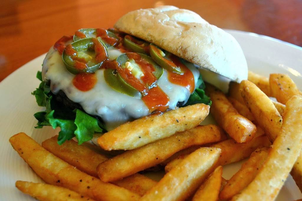 Shortstop Bar & Grill | restaurant | 99 Springfield Rd, Westfield, MA 01085, USA | 4136426370 OR +1 413-642-6370