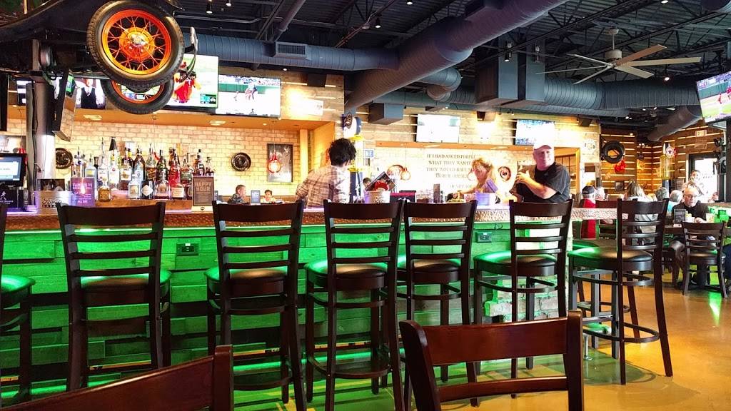 Fords Garage | restaurant | 26210 US Hwy 19 N, Clearwater, FL 33761, USA | 7272283673 OR +1 727-228-3673