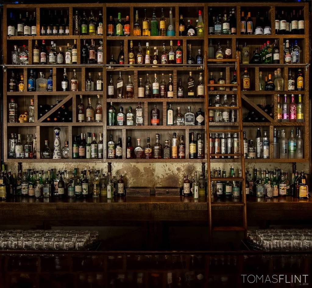 Nox Cocktail Lounge | restaurant | 302 Goodman St N, Rochester, NY 14607, USA | 5854718803 OR +1 585-471-8803