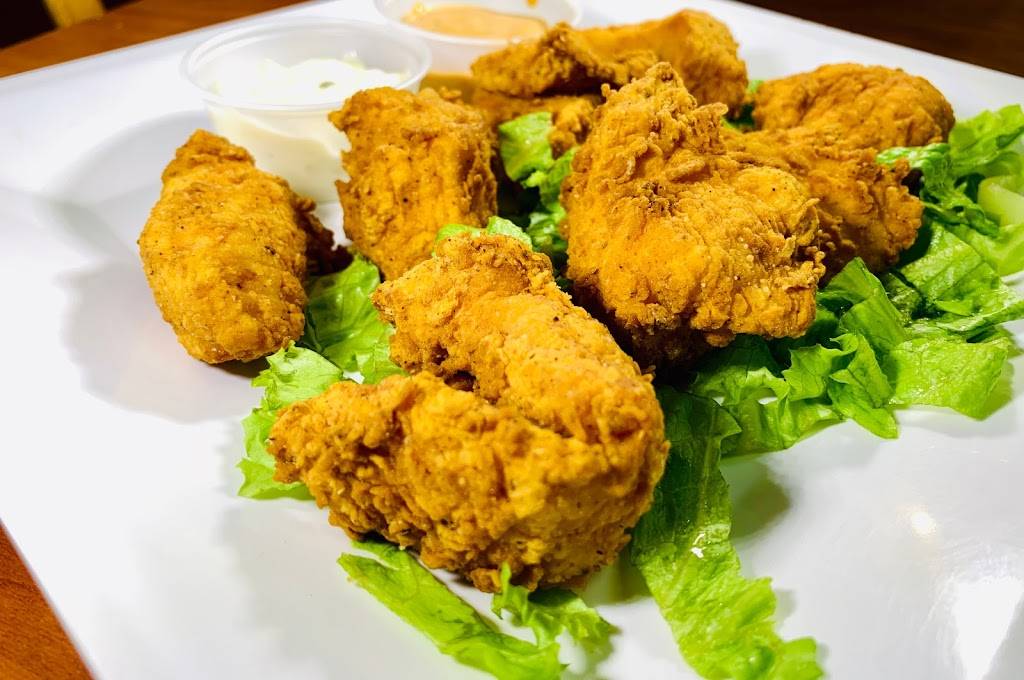 Southern Fry | restaurant | 1524 E Fowler Ave, Tampa, FL 33612, USA | 8135747302 OR +1 813-574-7302