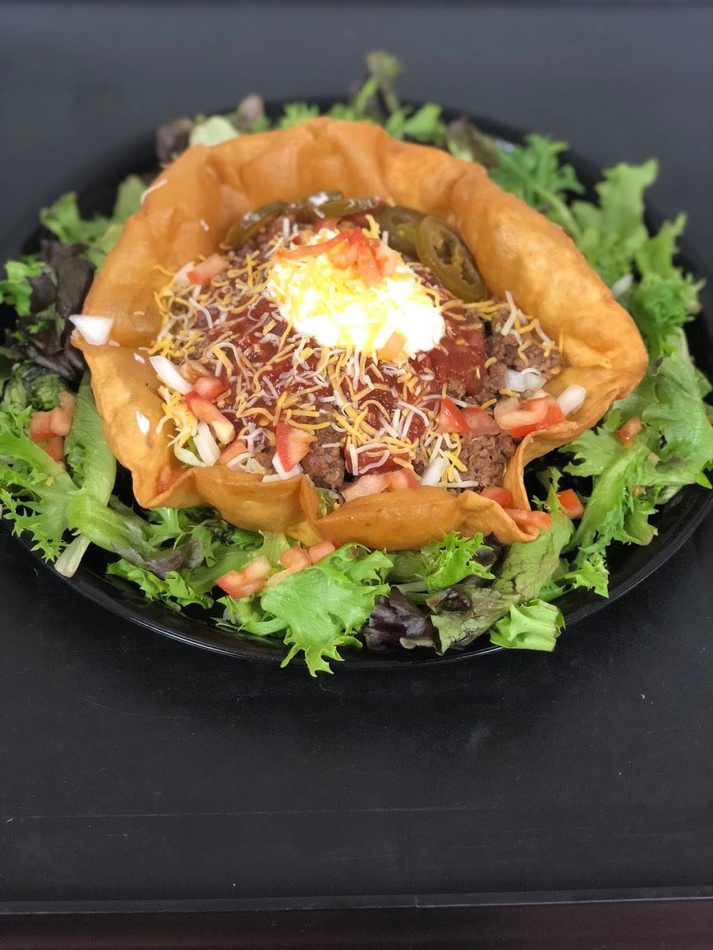 Cafe Premier | restaurant | 12200 Fairhill Rd, Cleveland, OH 44120, USA | 2165717375 OR +1 216-571-7375