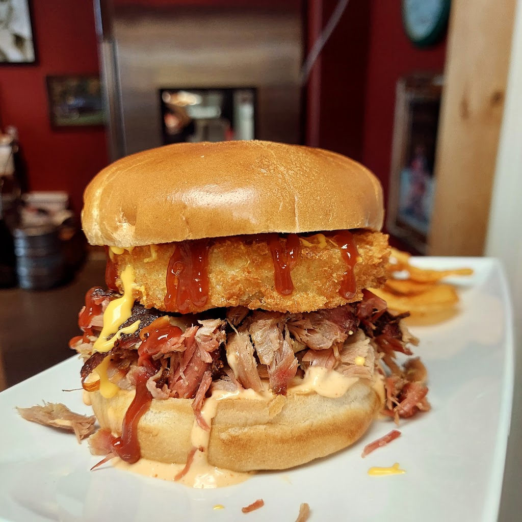 The Pit BBQ Lounge | night club | 1449 Papillion Dr #105, Papillion, NE 68133, USA | 4029642330 OR +1 402-964-2330