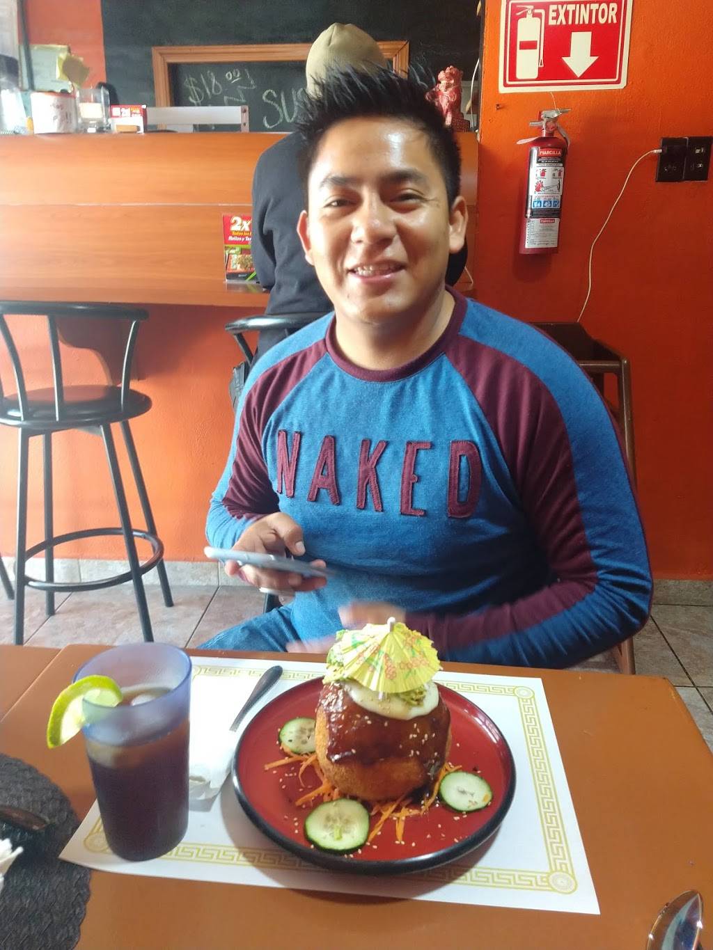 Sushi Swain | restaurant | Av. Miraflores 6436, El Rubi, 22626 Tijuana, B.C., Mexico | 016643794773 OR +52 664 379 4773