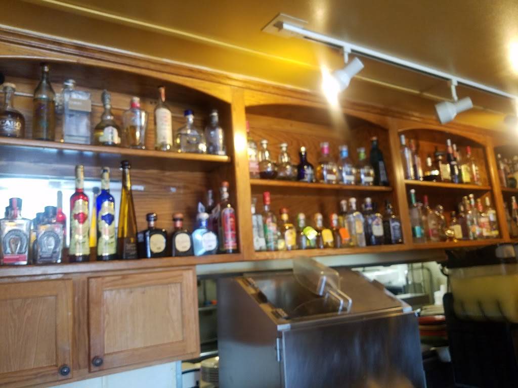 El Charro | restaurant | 942 N Golden State Blvd, Turlock, CA 95380, USA | 2096682650 OR +1 209-668-2650