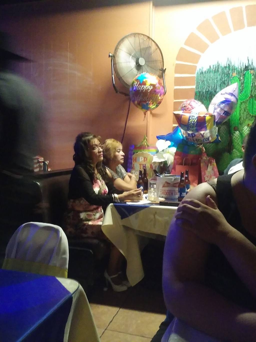 Taqueria Tamazula Lindo | restaurant | 105 N Euclid Ave, Ontario, CA 91762, USA | 9099881218 OR +1 909-988-1218