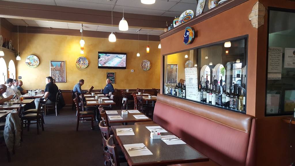 Mangia Mangia Restaurant | restaurant | 16079 Goldenwest St, Huntington Beach, CA 92647, USA | 7148418887 OR +1 714-841-8887