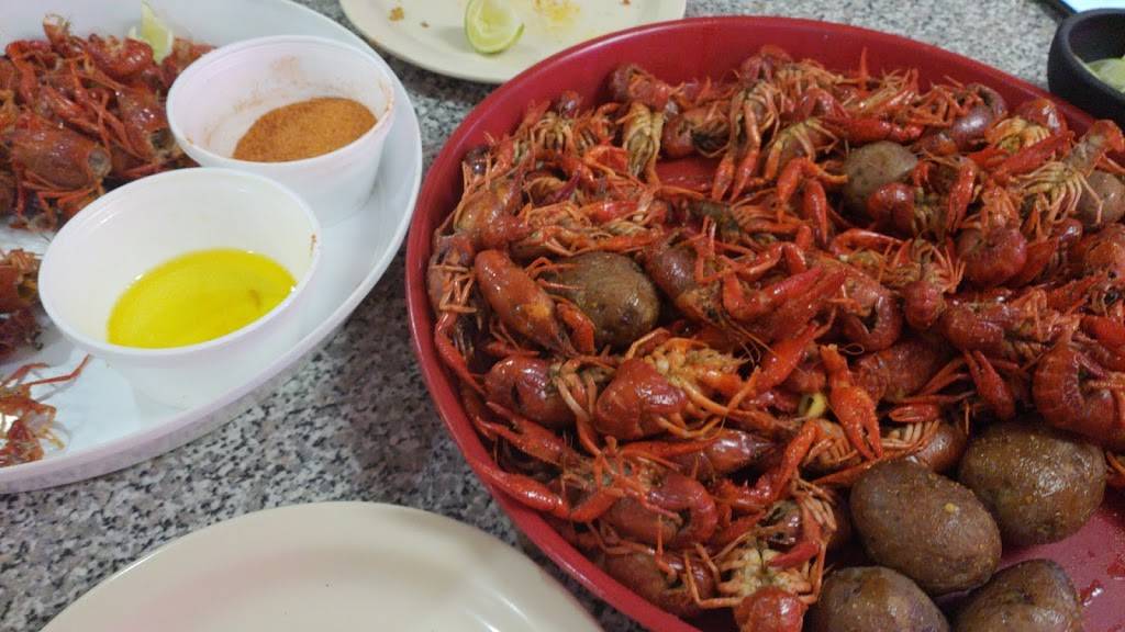 Taqueria La Mision | restaurant | 705 Everett St, Conroe, TX 77301, USA | 9365855400 OR +1 936-585-5400