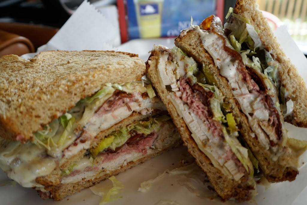 Dagwoods Deli & Sub Shop | restaurant | #107, 835 17th St, Vero Beach, FL 32960, USA | 7727781900 OR +1 772-778-1900
