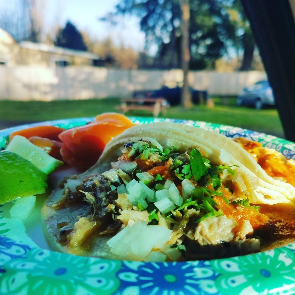 Taqueria La Esquinita | restaurant | 6323 Maytown Rd SW, Olympia, WA 98512, USA | 3608785433 OR +1 360-878-5433
