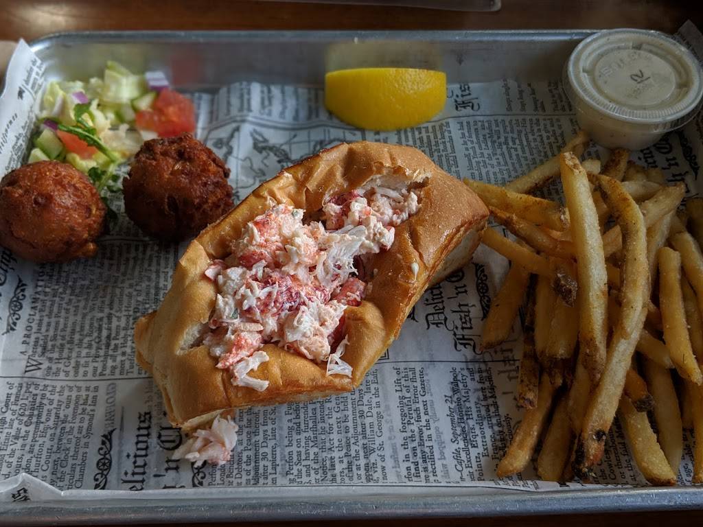 Lombardis Seafood Café | restaurant | 1888 W Fairbanks Ave, Winter Park, FL 32789, USA | 4076283474 OR +1 407-628-3474