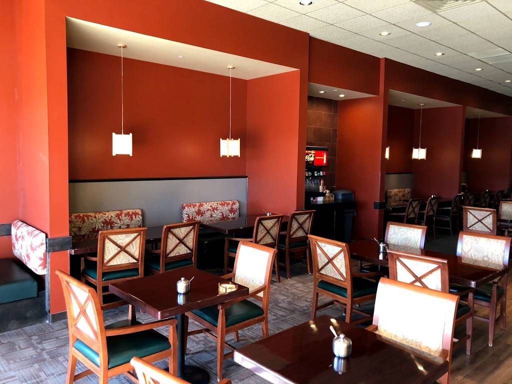 Grey Whale Ramen & Poke Bowl | restaurant | 6100 O St d6, Lincoln, NE 68505, USA | 4024770022 OR +1 402-477-0022