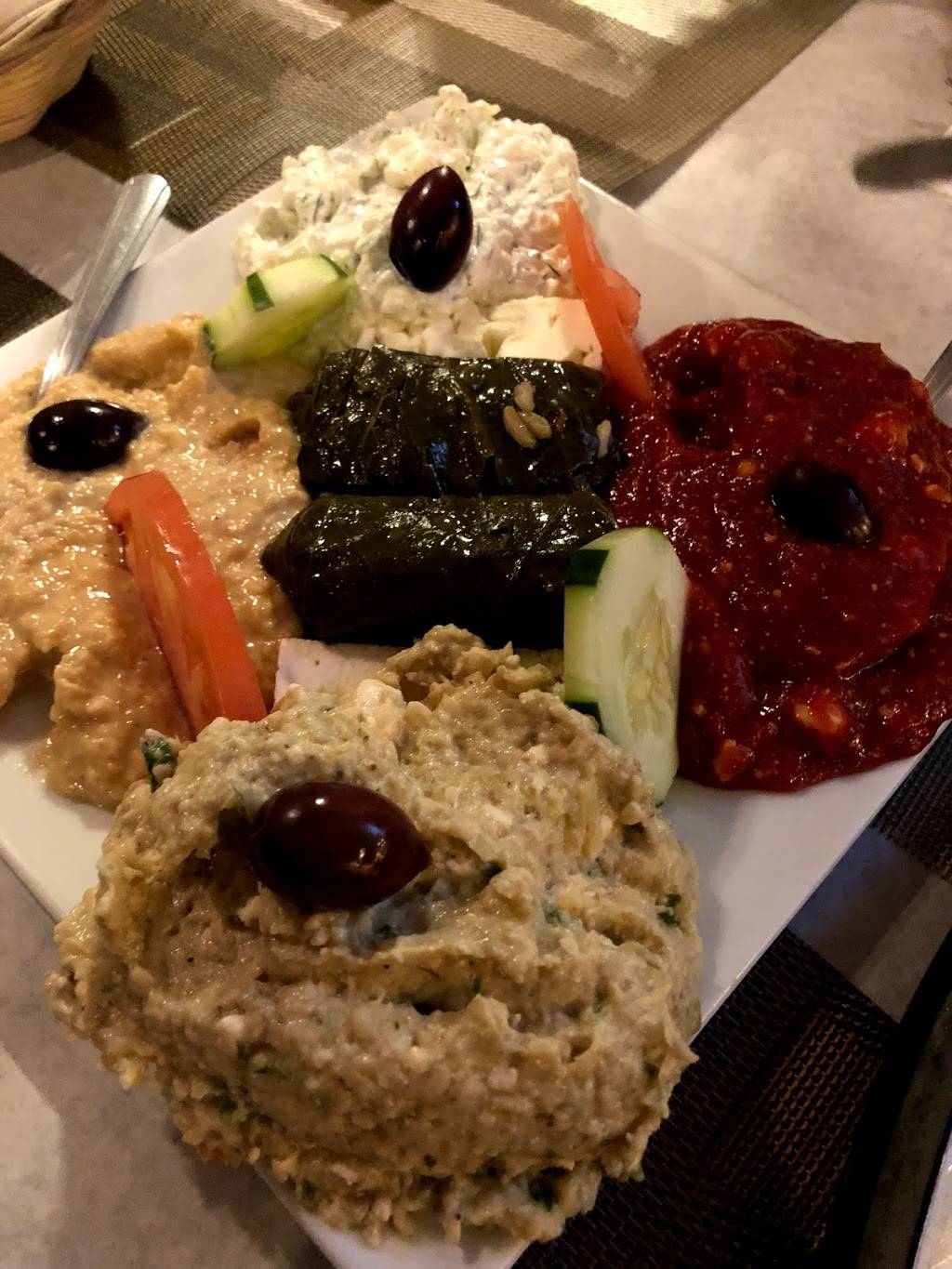 Athena Restaurant | restaurant | 264 Keswick Ave, Glenside, PA 19038, USA | 2158841777 OR +1 215-884-1777