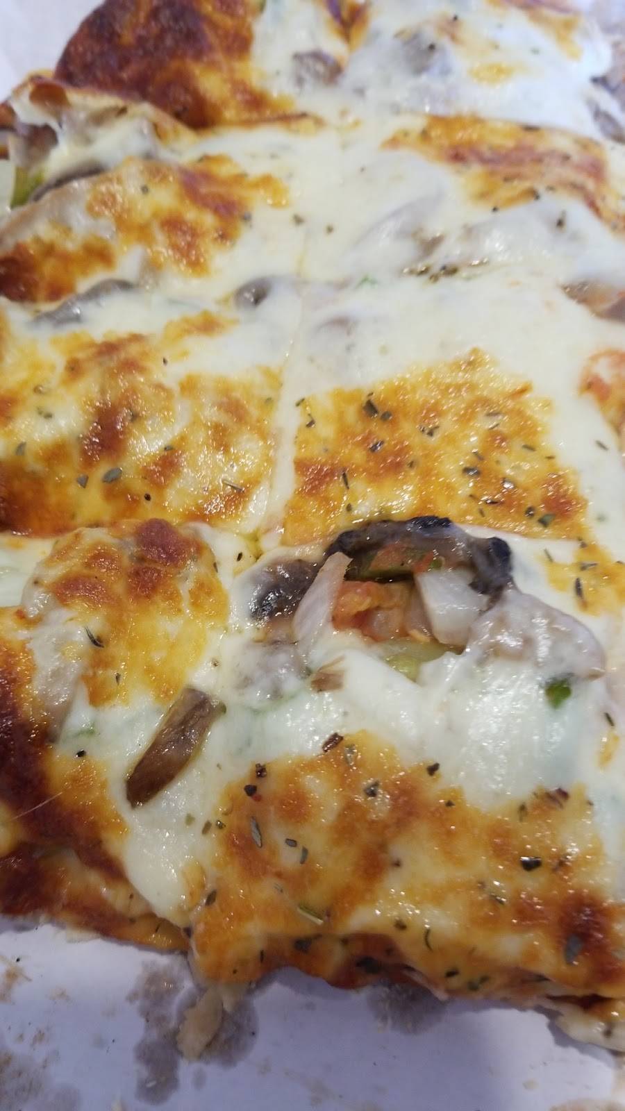 Phils Pizza | restaurant | 8932 Ridgeland Ave, Oak Lawn, IL 60453, USA | 7085994747 OR +1 708-599-4747