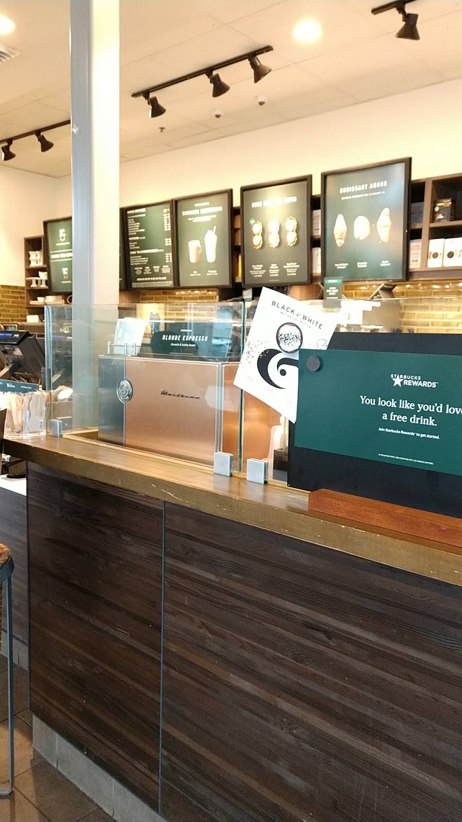 Starbucks | cafe | 41093 Fremont Blvd, Fremont, CA 94538, USA | 5109799716 OR +1 510-979-9716