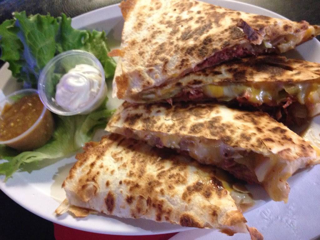 Henrys Bar and Grill | restaurant | 10549 Stanford Ave, Garden Grove, CA 92840, USA | 7145379884 OR +1 714-537-9884