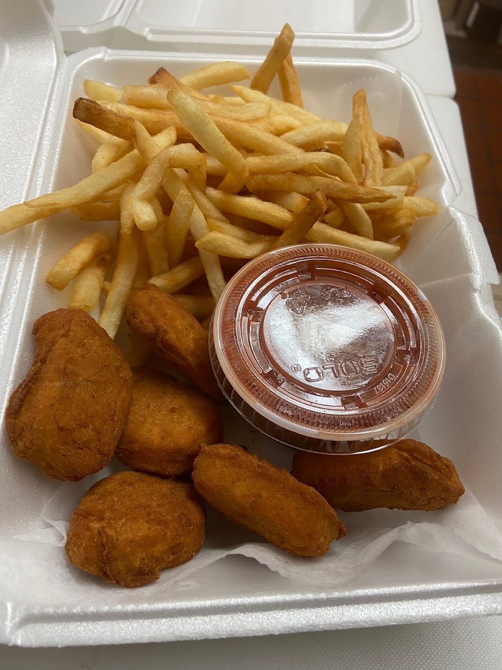 DANIEL PIZZA | restaurant | 1033 N Broad St St4, Elizabeth, NJ 07208, USA | 9083732567 OR +1 908-373-2567