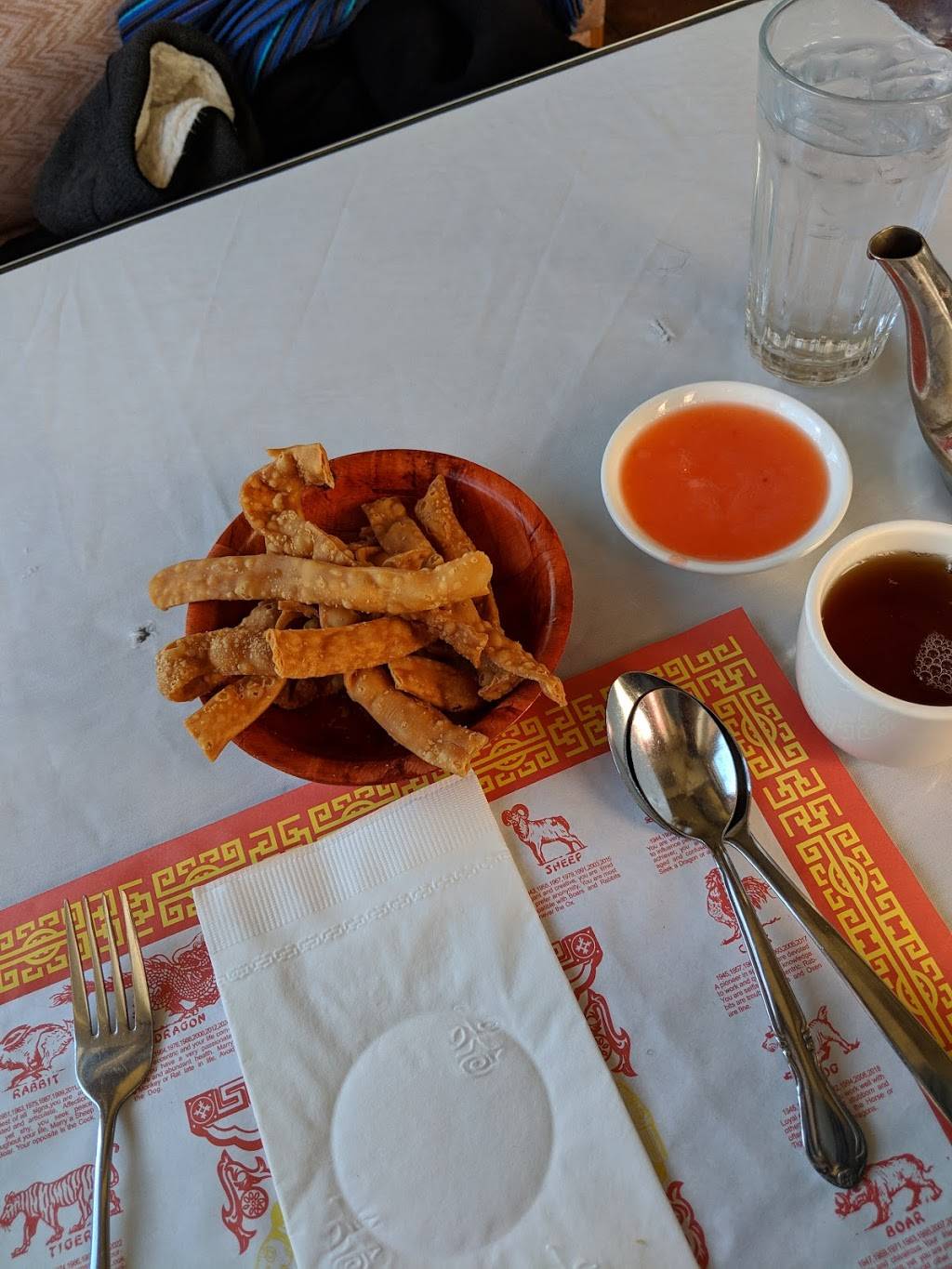 Chung Sing Restaurant | restaurant | 210 Lancaster Ave, Ardmore, PA 19003, USA | 6106498115 OR +1 610-649-8115