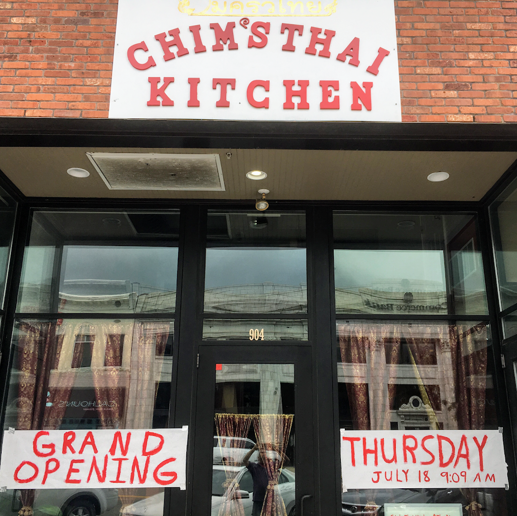 Chims Thai Kitchen on Broadway | restaurant | 904 E Broadway, Columbia, MO 65201, USA | 5737773082 OR +1 573-777-3082