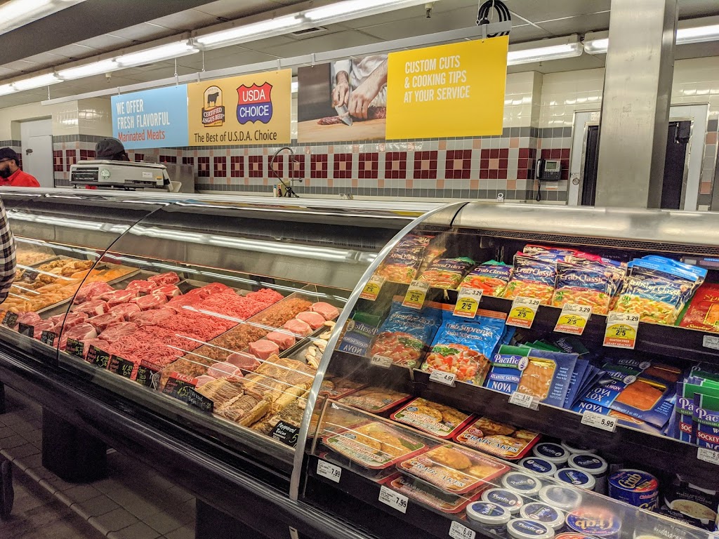 Lucky | meal delivery | 1300 Fairmont Dr, San Leandro, CA 94578, USA | 5102766905 OR +1 510-276-6905