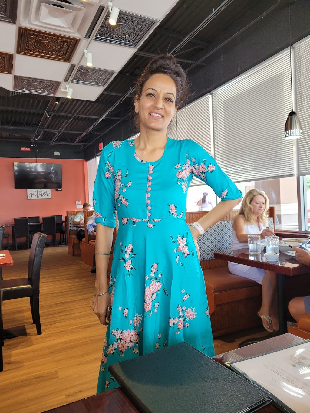 Bolly Twist | restaurant | 5563 SE Federal Hwy, Stuart, FL 34997, USA | 7722106793 OR +1 772-210-6793